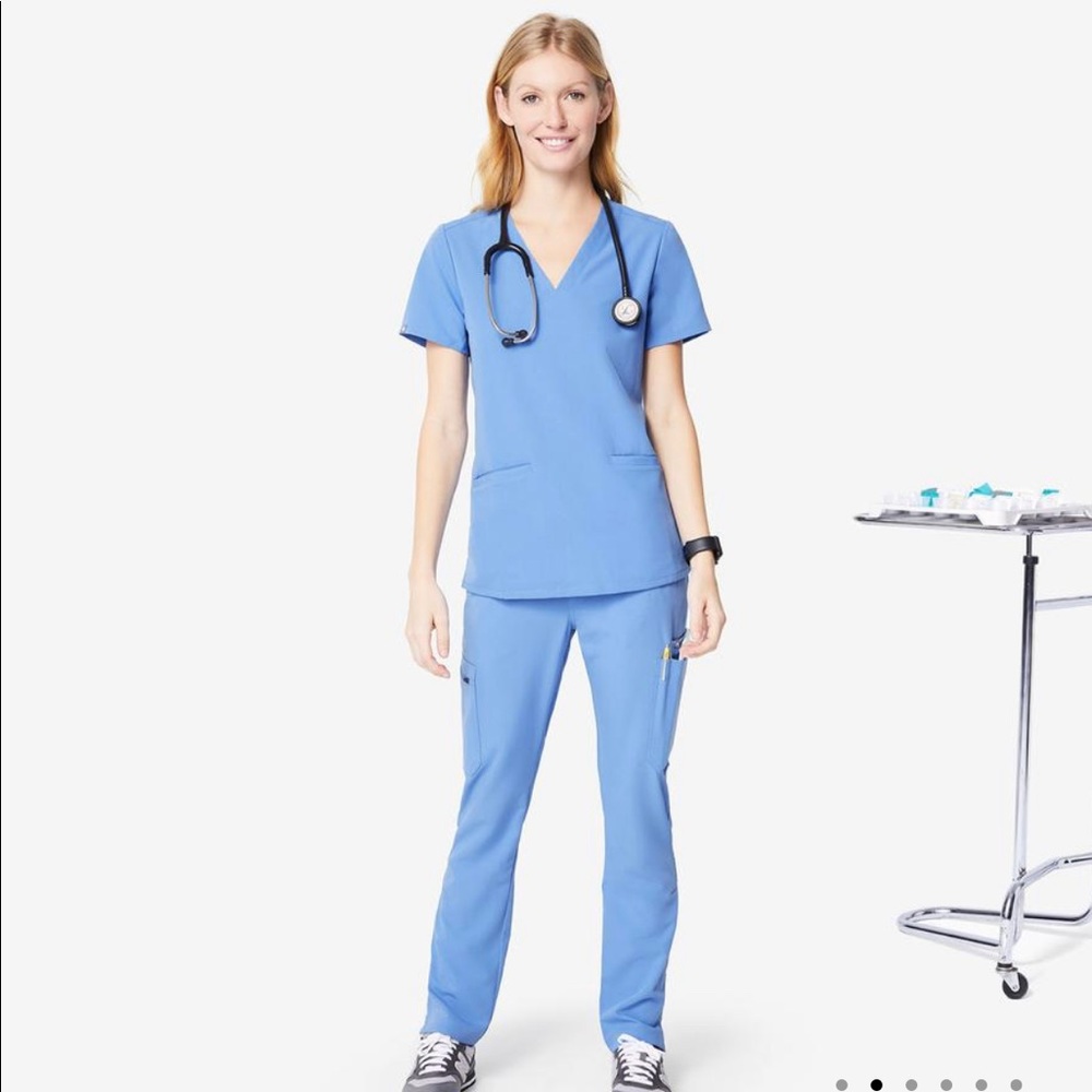 New Figs scrubs set